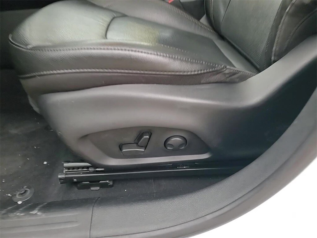 2022 JEEP COMPASS - Image 13