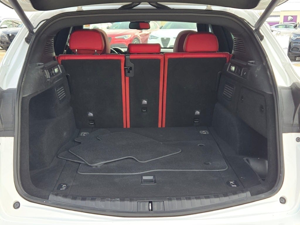 2022 ALFA ROMEO STELVIO - Image 16