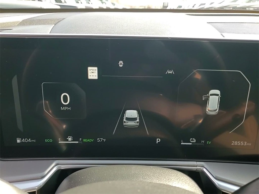 2025 KIA SORENTO - Image 28