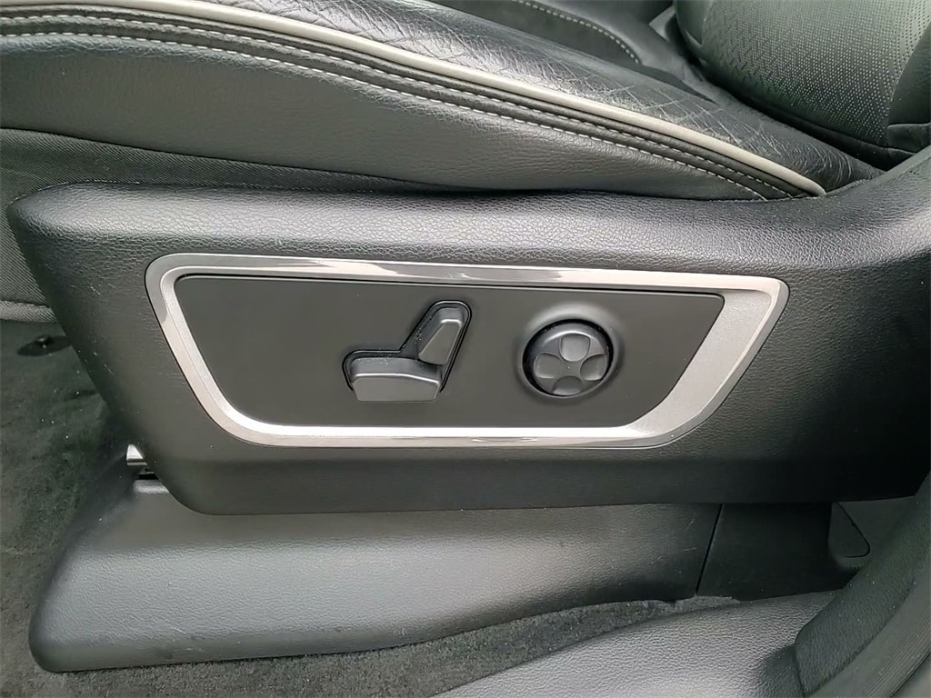 2021 RAM 1500 - Image 27