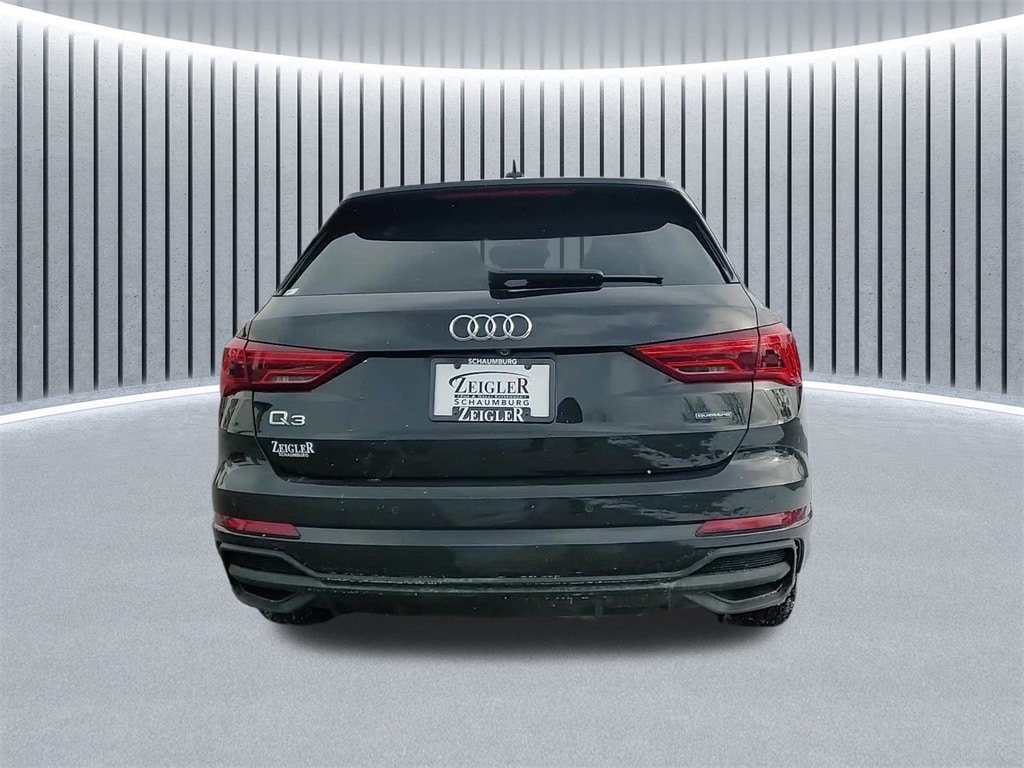 2025 AUDI Q3 - Image 4