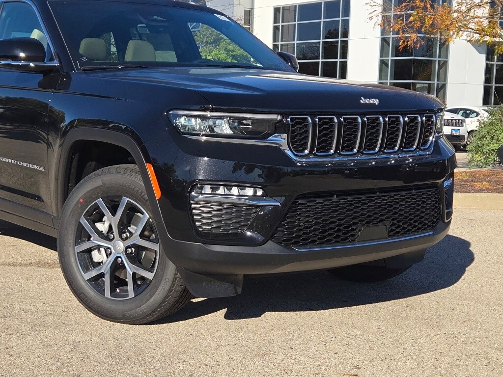 New 2025 Jeep Grand Cherokee Limited SUV