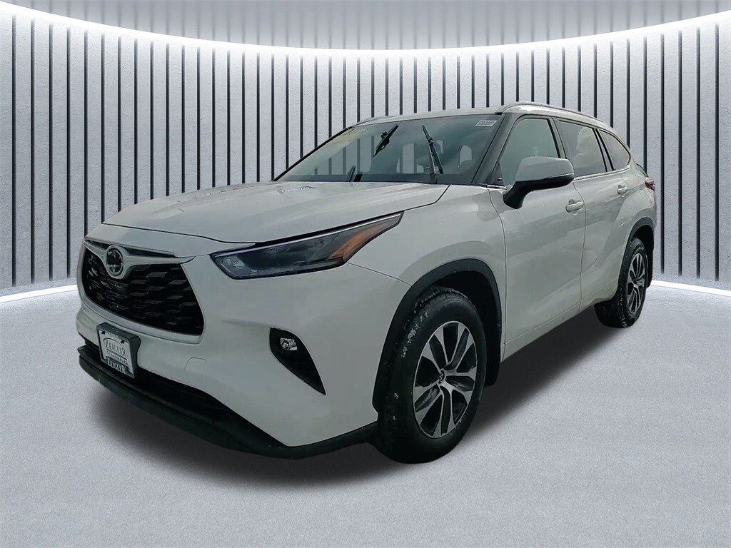 2021 TOYOTA HIGHLANDER - Image 22