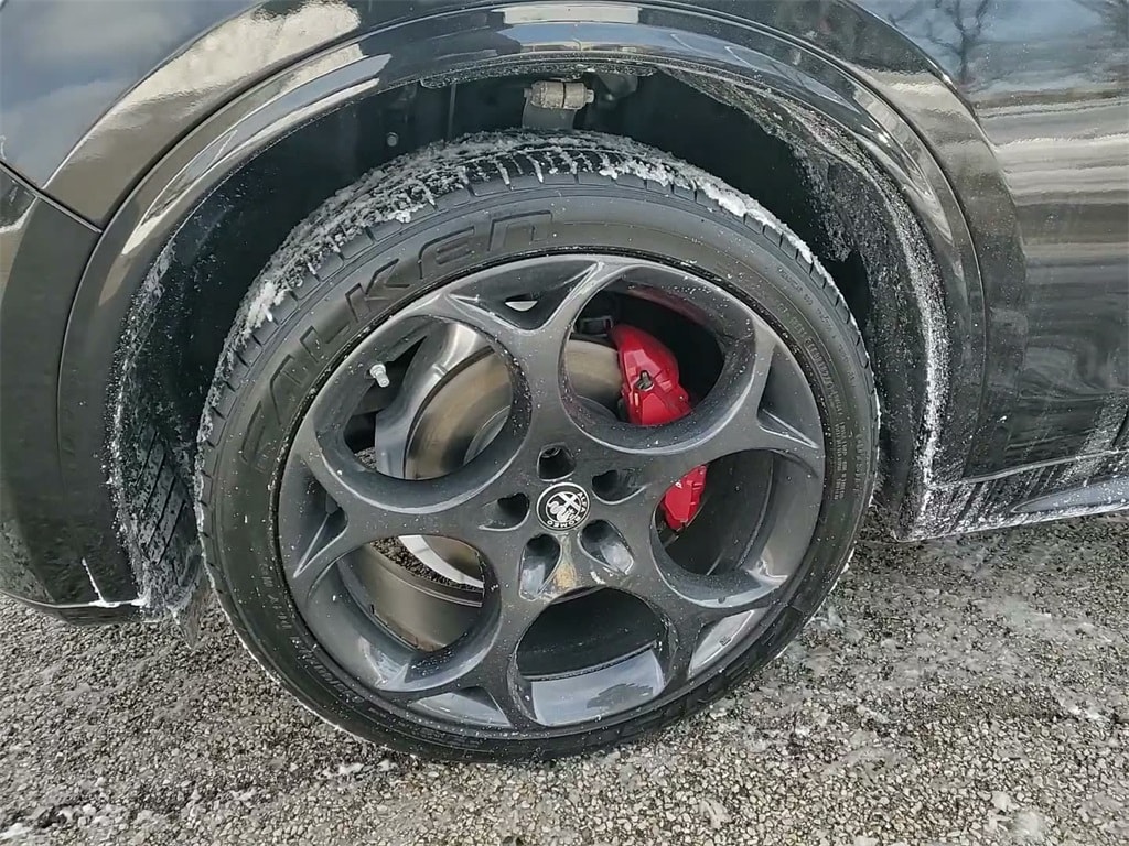 2022 ALFA ROMEO STELVIO - Image 19