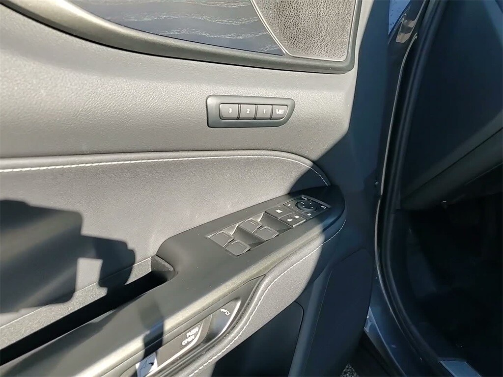 2024 LEXUS NX - Image 25