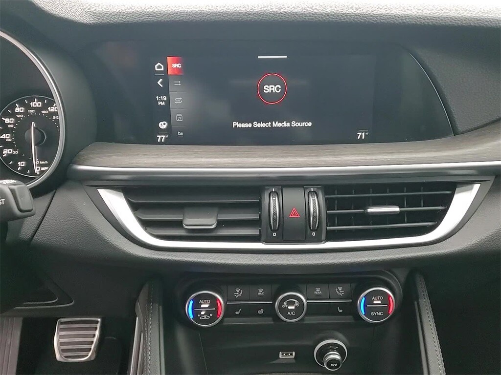 2023 ALFA ROMEO STELVIO - Image 18