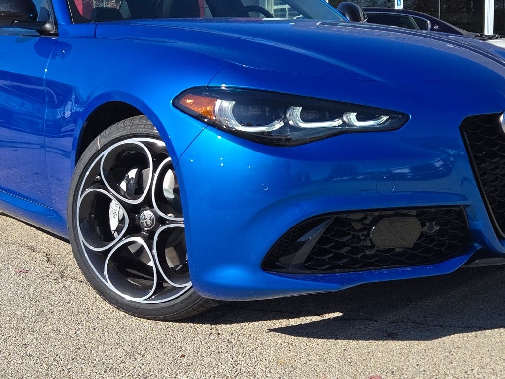 New 2025 Alfa Romeo Giulia Sedan
