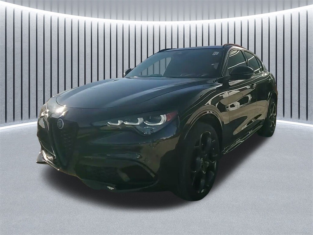 2024 ALFA ROMEO STELVIO - Image 16