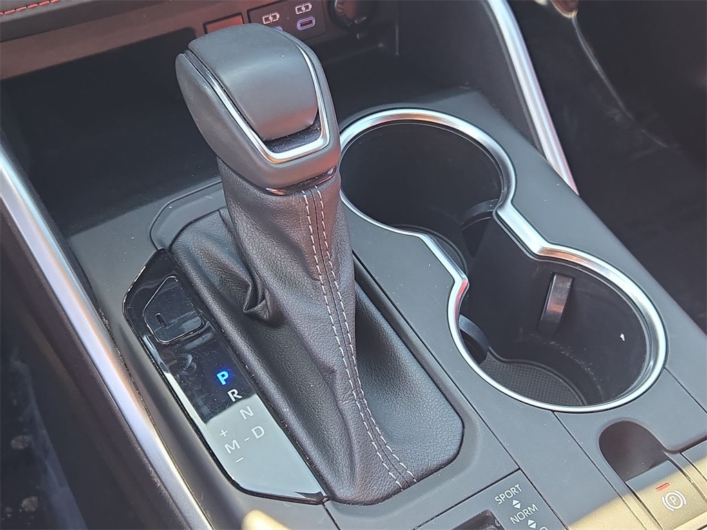 2022 TOYOTA HIGHLANDER - Image 21