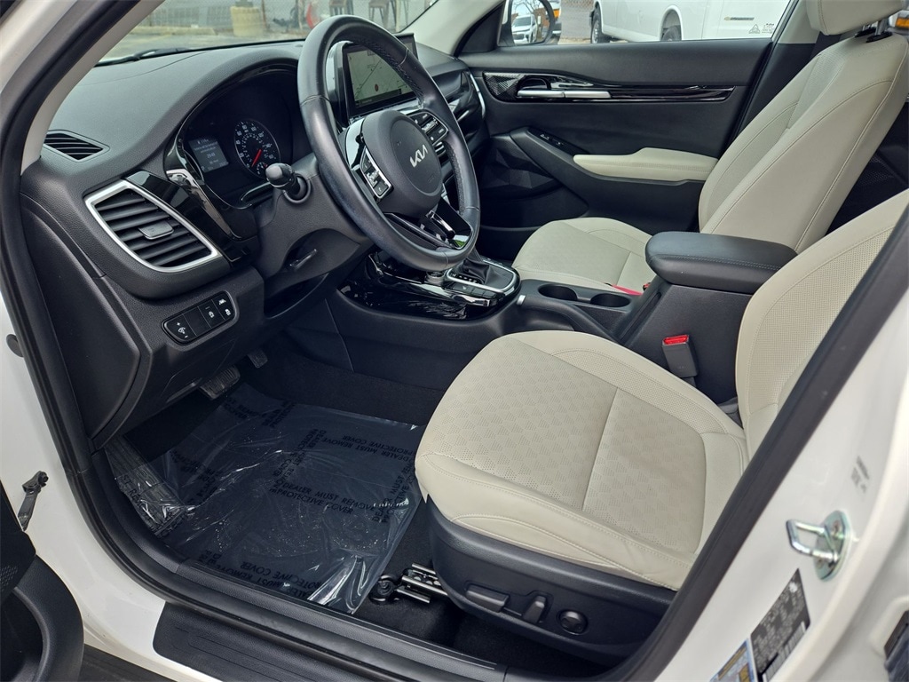 2022 KIA SELTOS - Image 20