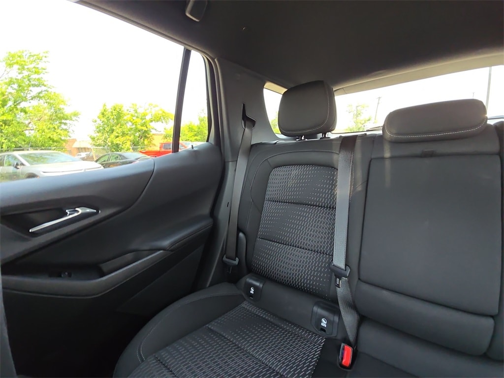 2025 Chevrolet Equinox LT - Photo 12