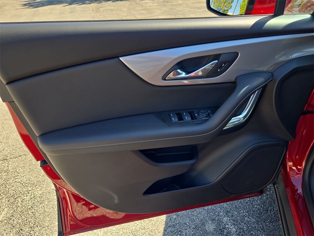 2023 CHEVROLET BLAZER - Image 27