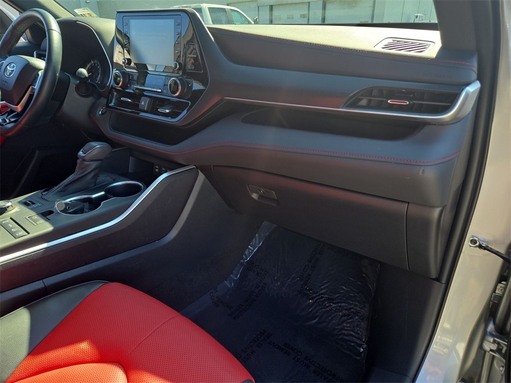 2022 TOYOTA HIGHLANDER - Image 34