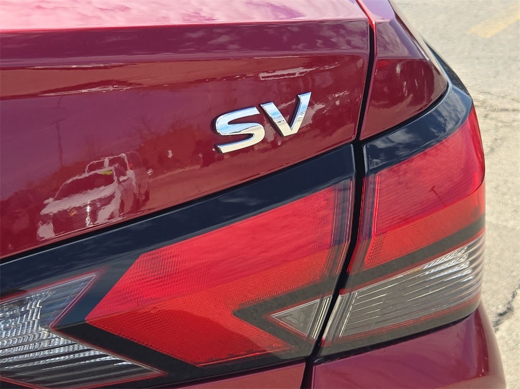 2021 NISSAN VERSA - Image 36