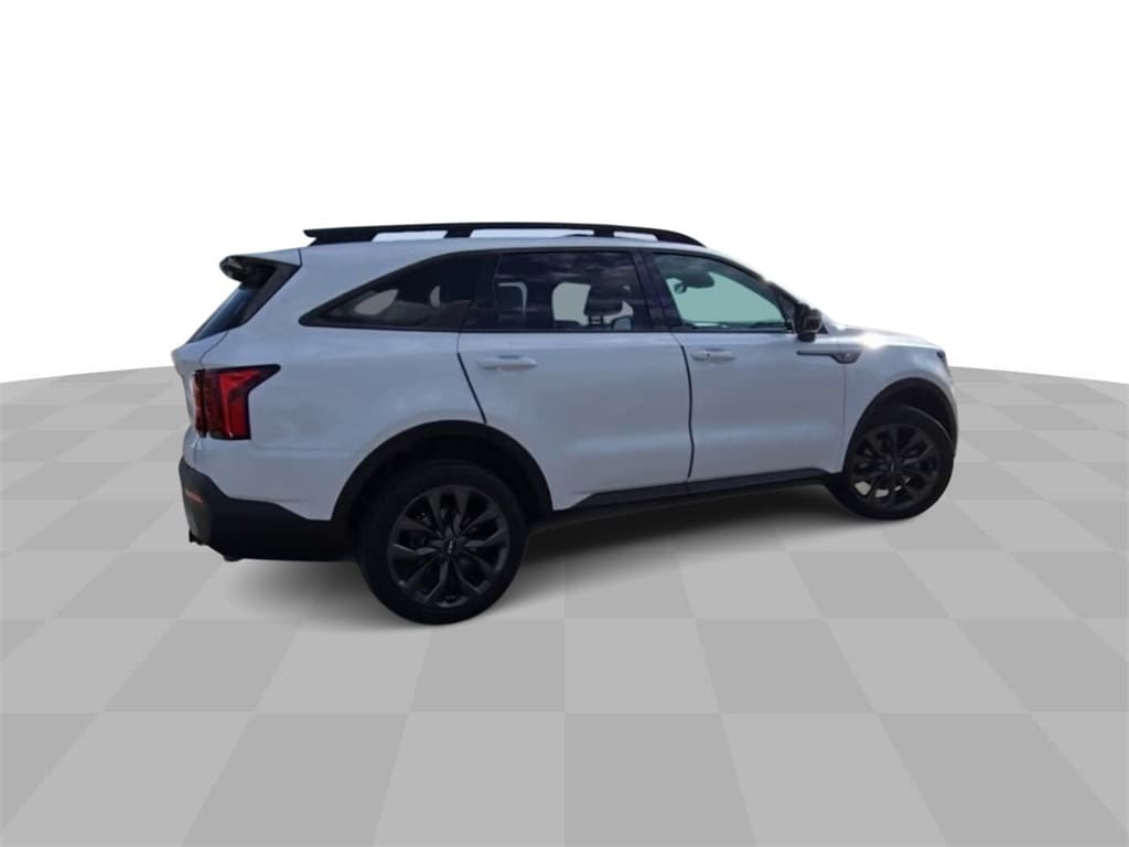 2022 KIA SORENTO - Image 9