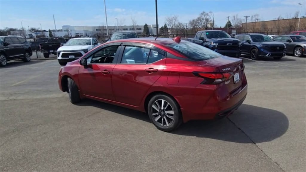 2021 NISSAN VERSA - Image 6
