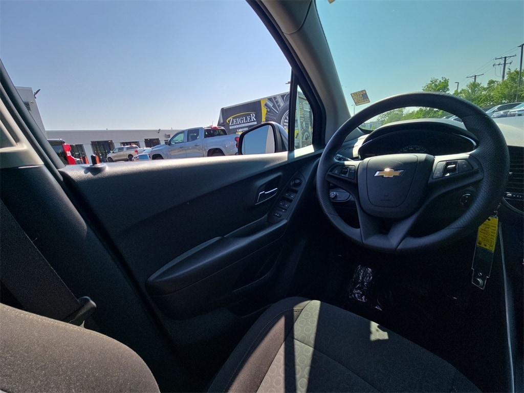 2022 CHEVROLET TRAX - Image 15