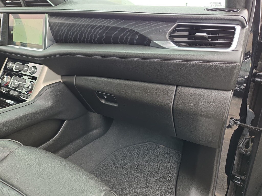 2022 GMC YUKON - Image 30