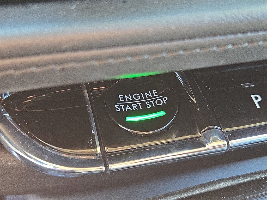 2023 LINCOLN NAUTILUS - Image 17