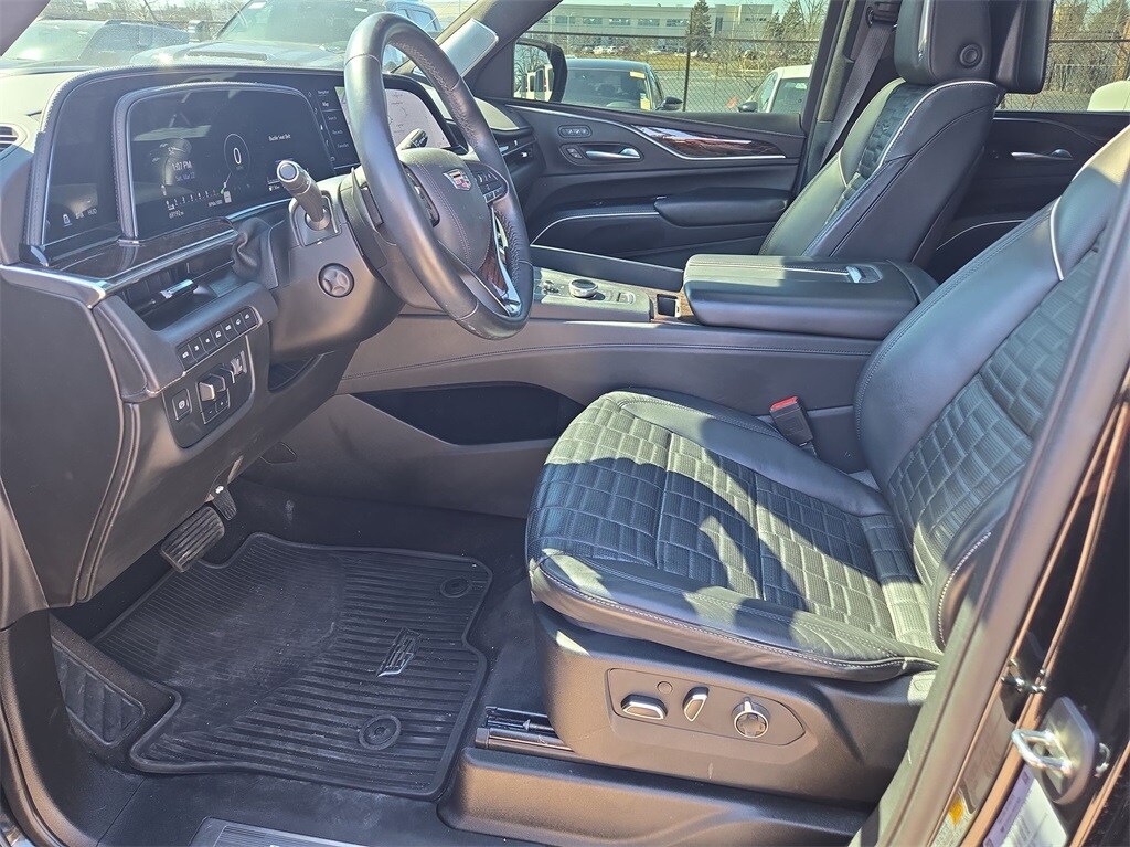 2022 CADILLAC ESCALADE - Image 26