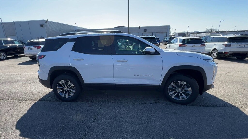 2025 Chevrolet Equinox LT - Photo 9