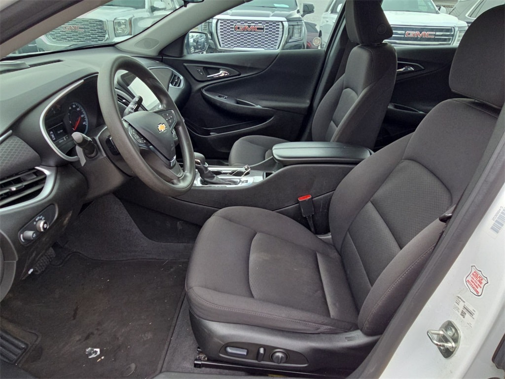 2023 CHEVROLET MALIBU - Image 19