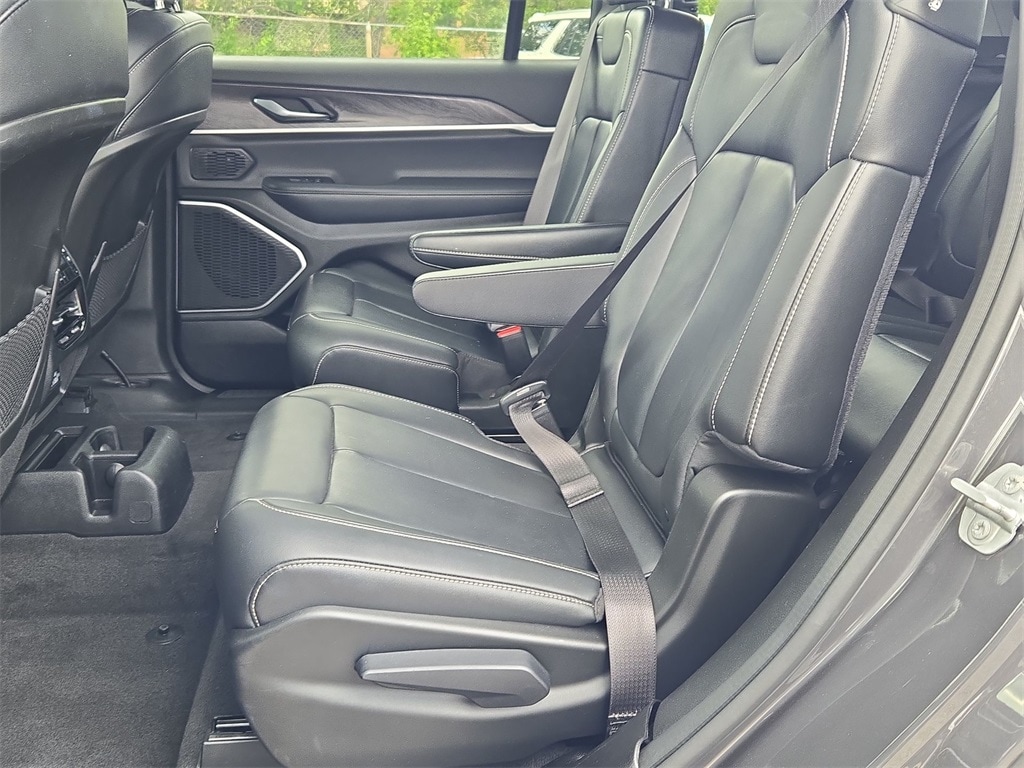 2022 JEEP GRAND CHEROKEE L - Image 31