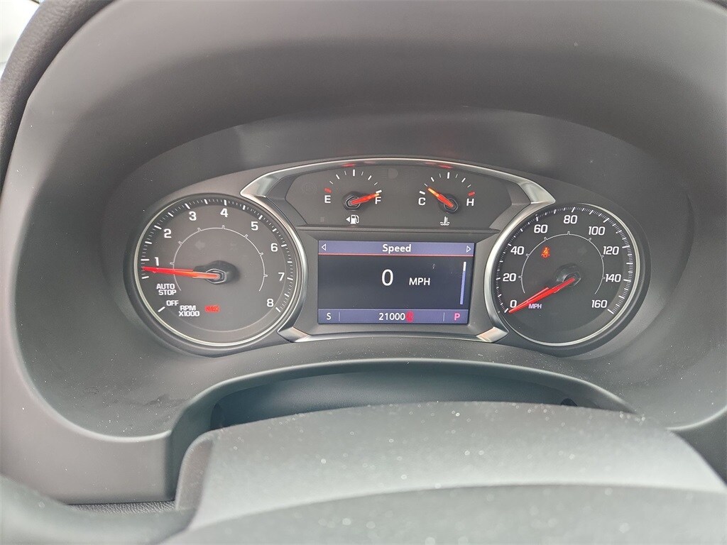 2022 GMC TERRAIN - Image 11