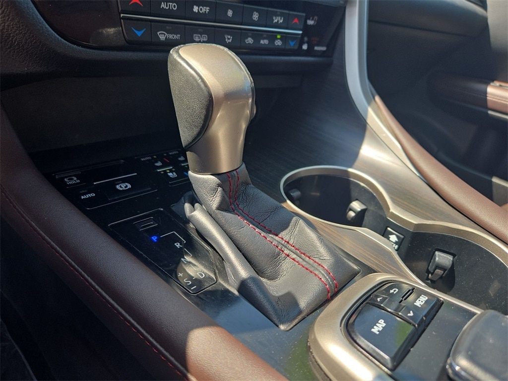 2017 LEXUS RX - Image 22