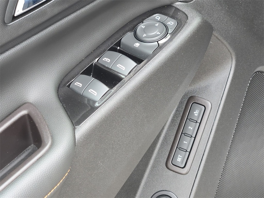 2022 CHEVROLET EQUINOX - Image 23