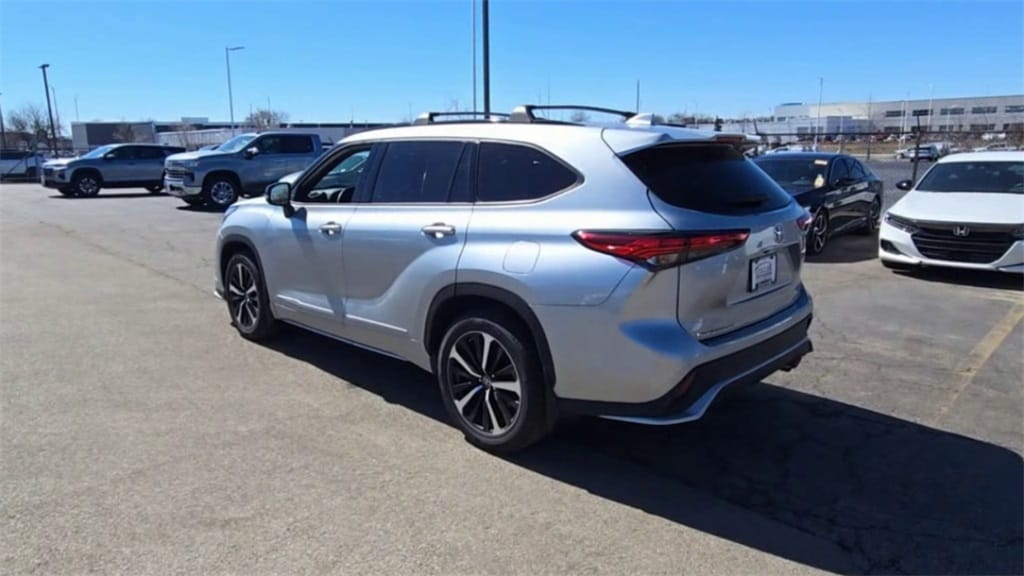 2022 TOYOTA HIGHLANDER - Image 6