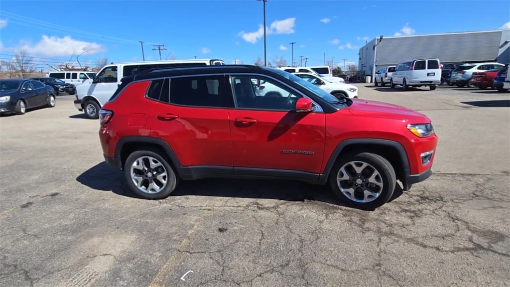 2019 JEEP COMPASS - Image 9