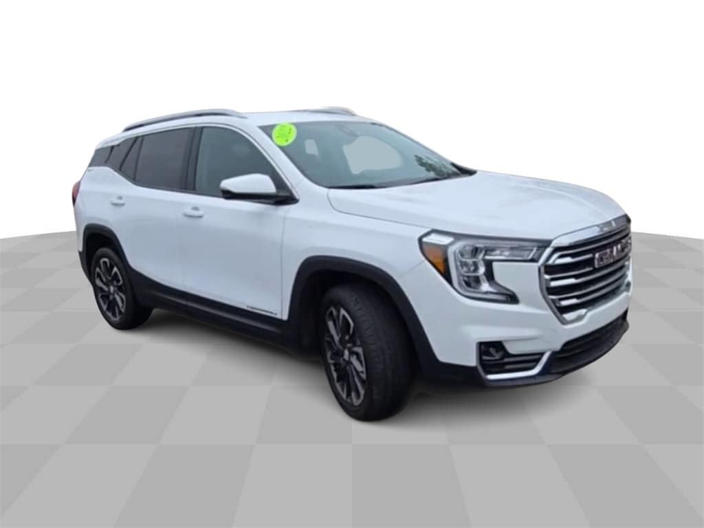 2022 GMC TERRAIN - Image 2