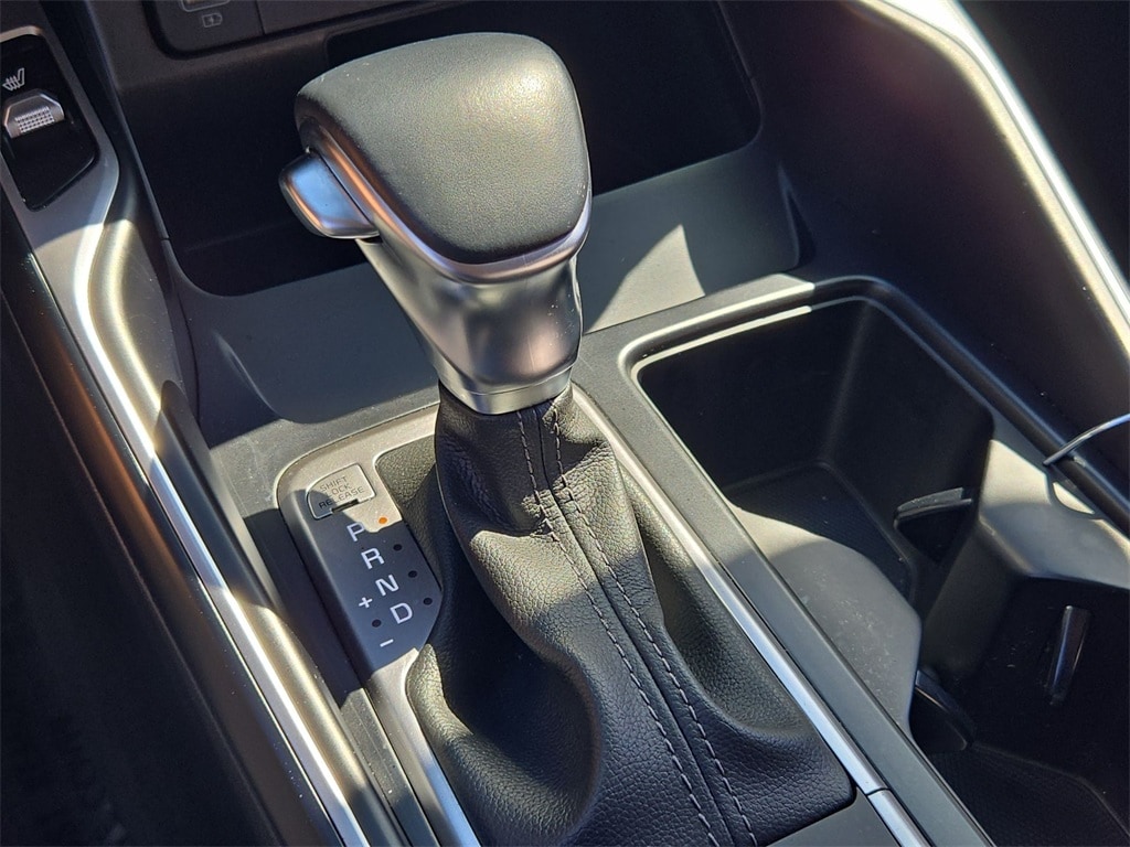 2022 KIA SORENTO - Image 22