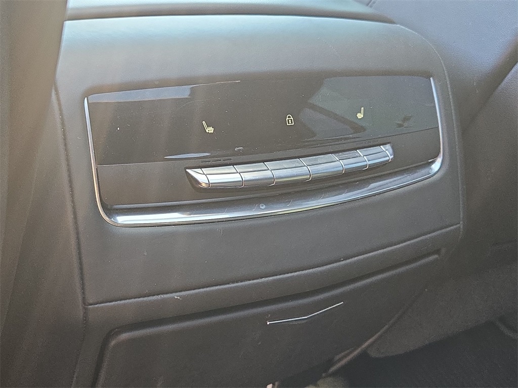 2022 CADILLAC ESCALADE - Image 28