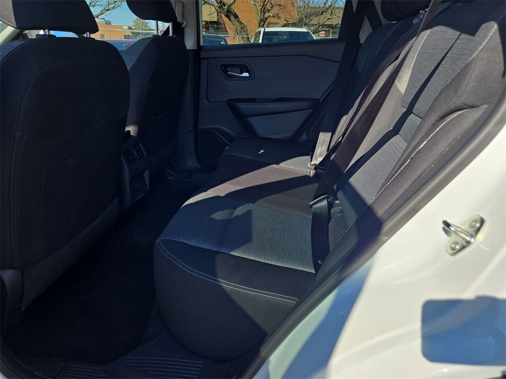 2023 NISSAN ROGUE - Image 23