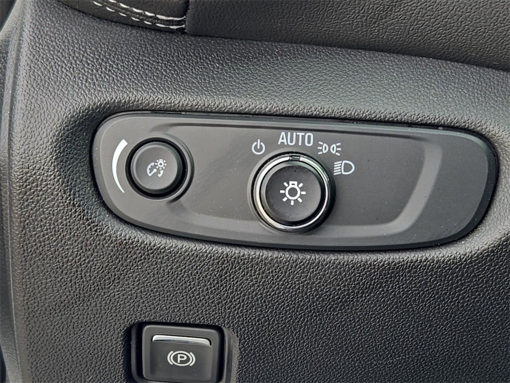 2023 CHEVROLET BLAZER - Image 18