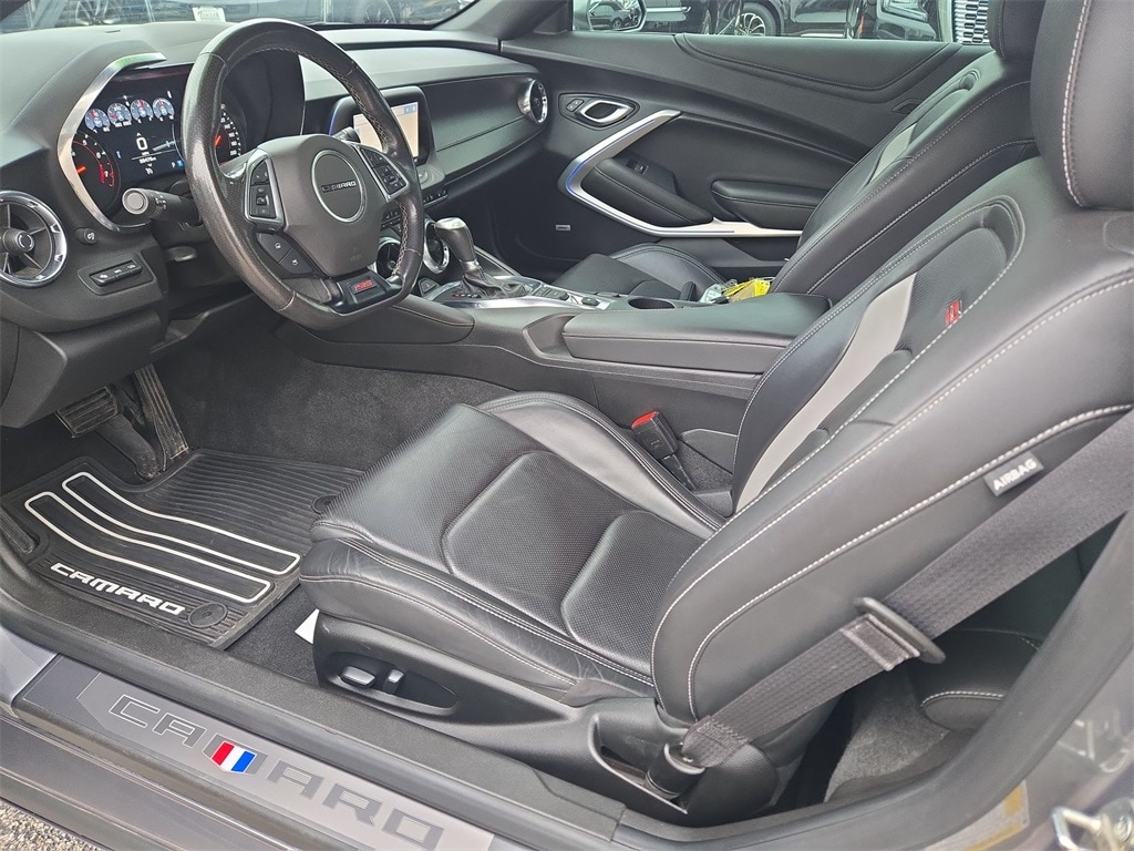 2021 CHEVROLET CAMARO - Image 19