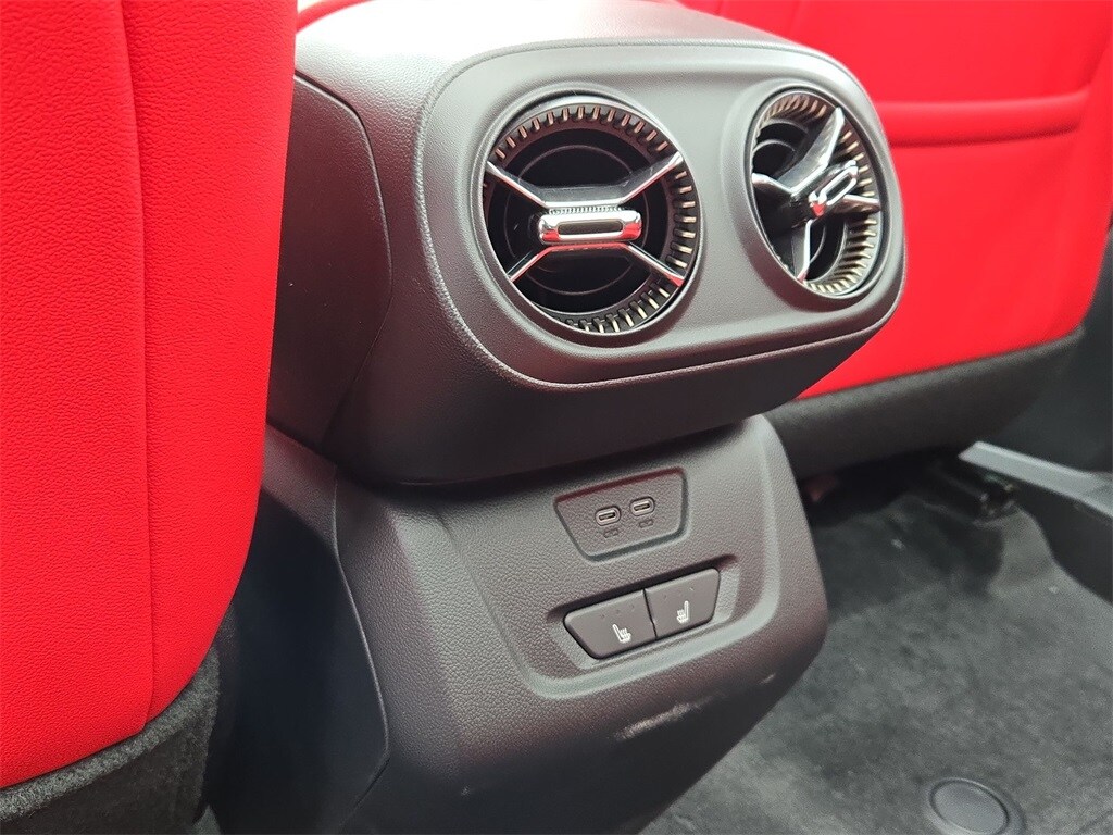 2025 Chevrolet Blazer EV SS - Photo 27