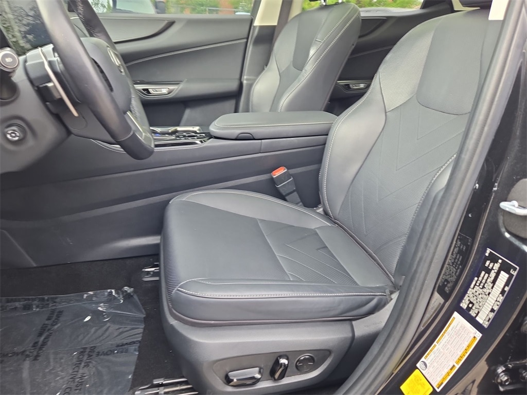 2022 LEXUS NX - Image 26