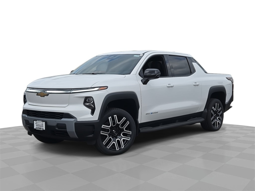 2025 Chevrolet Silverado EV LT's photo