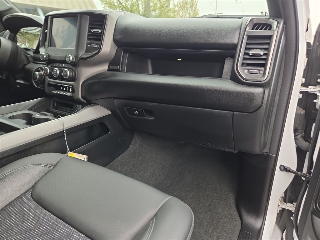 2023 RAM 1500 - Image 27
