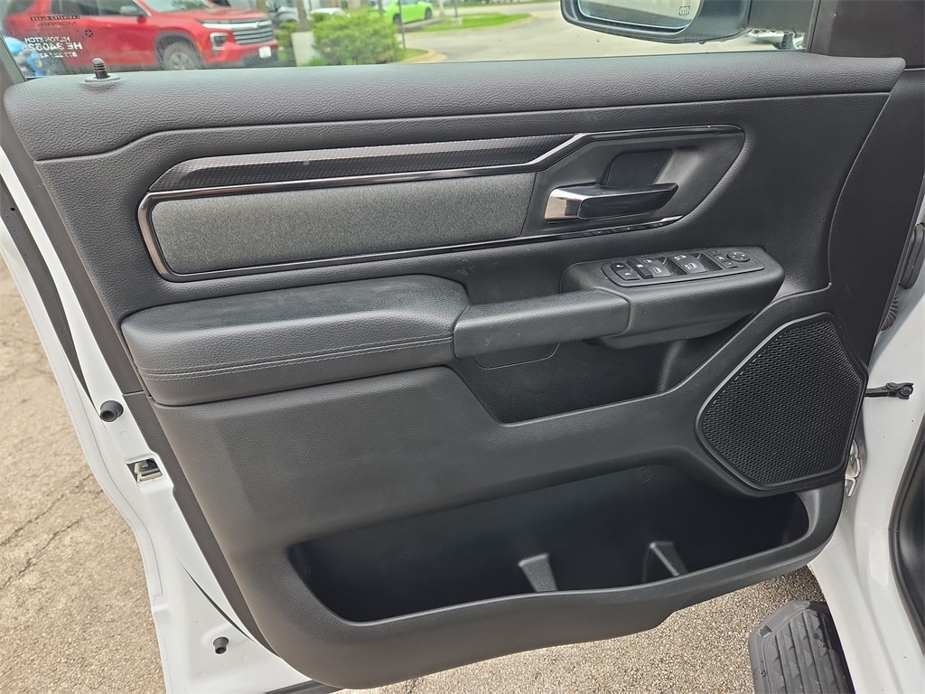 2023 RAM 1500 - Image 21