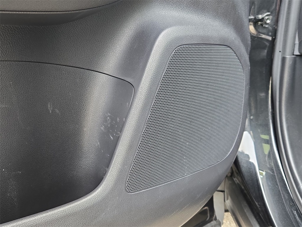 2022 LEXUS NX - Image 31