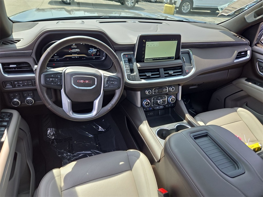 2022 GMC YUKON - Image 21