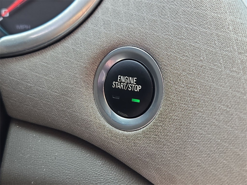 2021 CHEVROLET MALIBU - Image 22