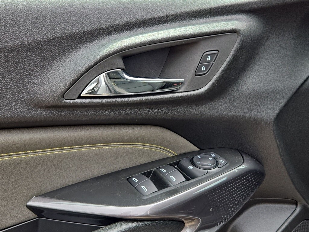 2025 Chevrolet Trax Activ - Photo 28