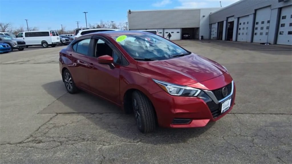2021 NISSAN VERSA - Image 2