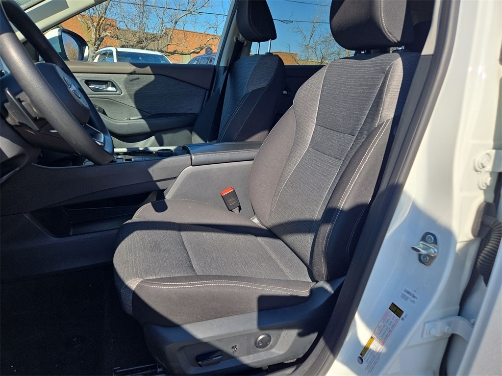 2023 NISSAN ROGUE - Image 18