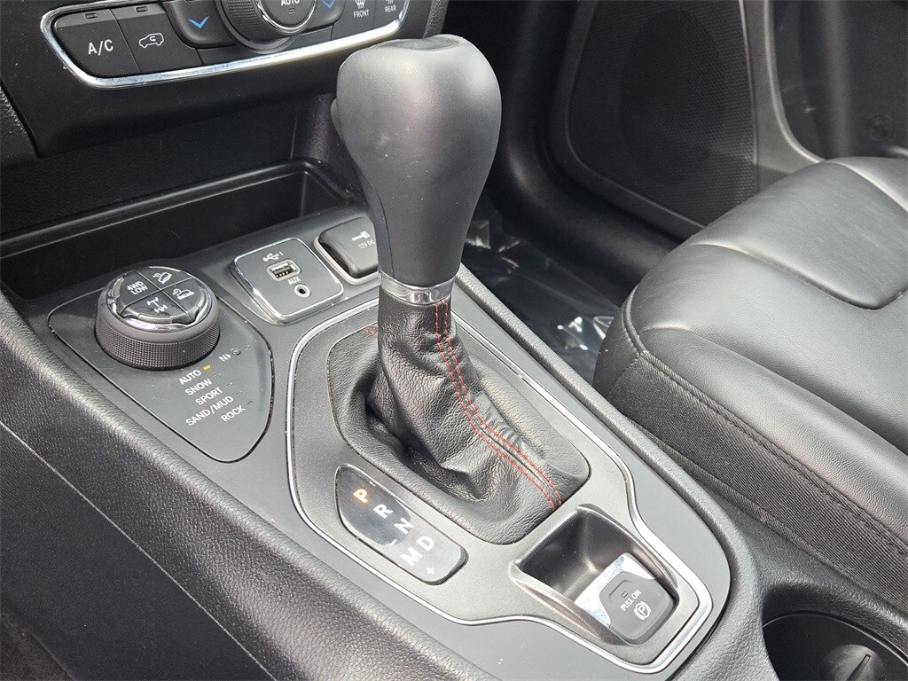 2019 JEEP CHEROKEE - Image 21